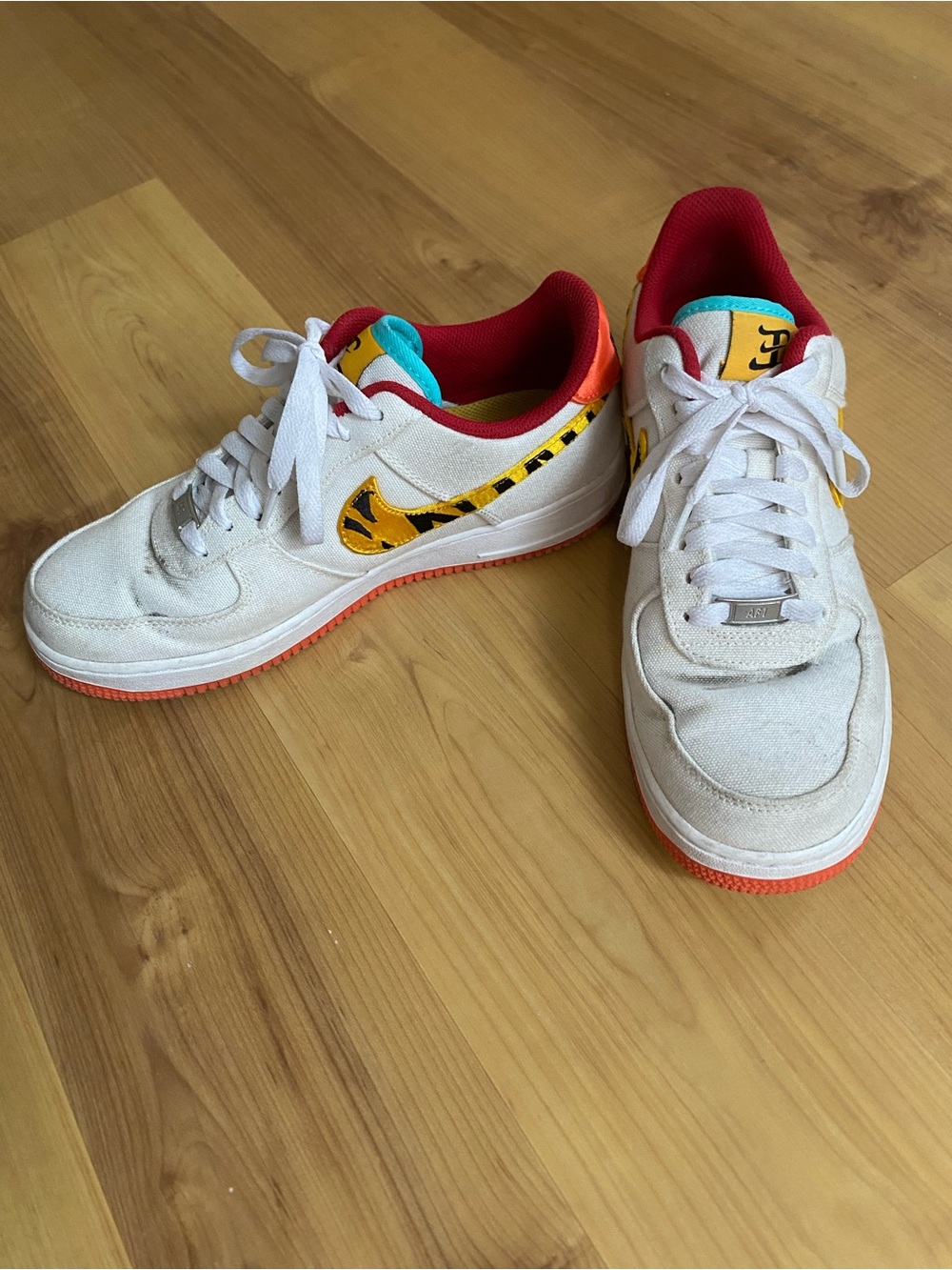 Nike Air Force 1, canvas, tiger theme, W9